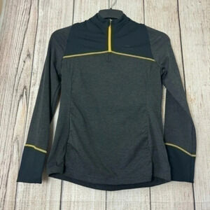 Eider Altitude collection Womens athletic 1/4  Sweaters size 6